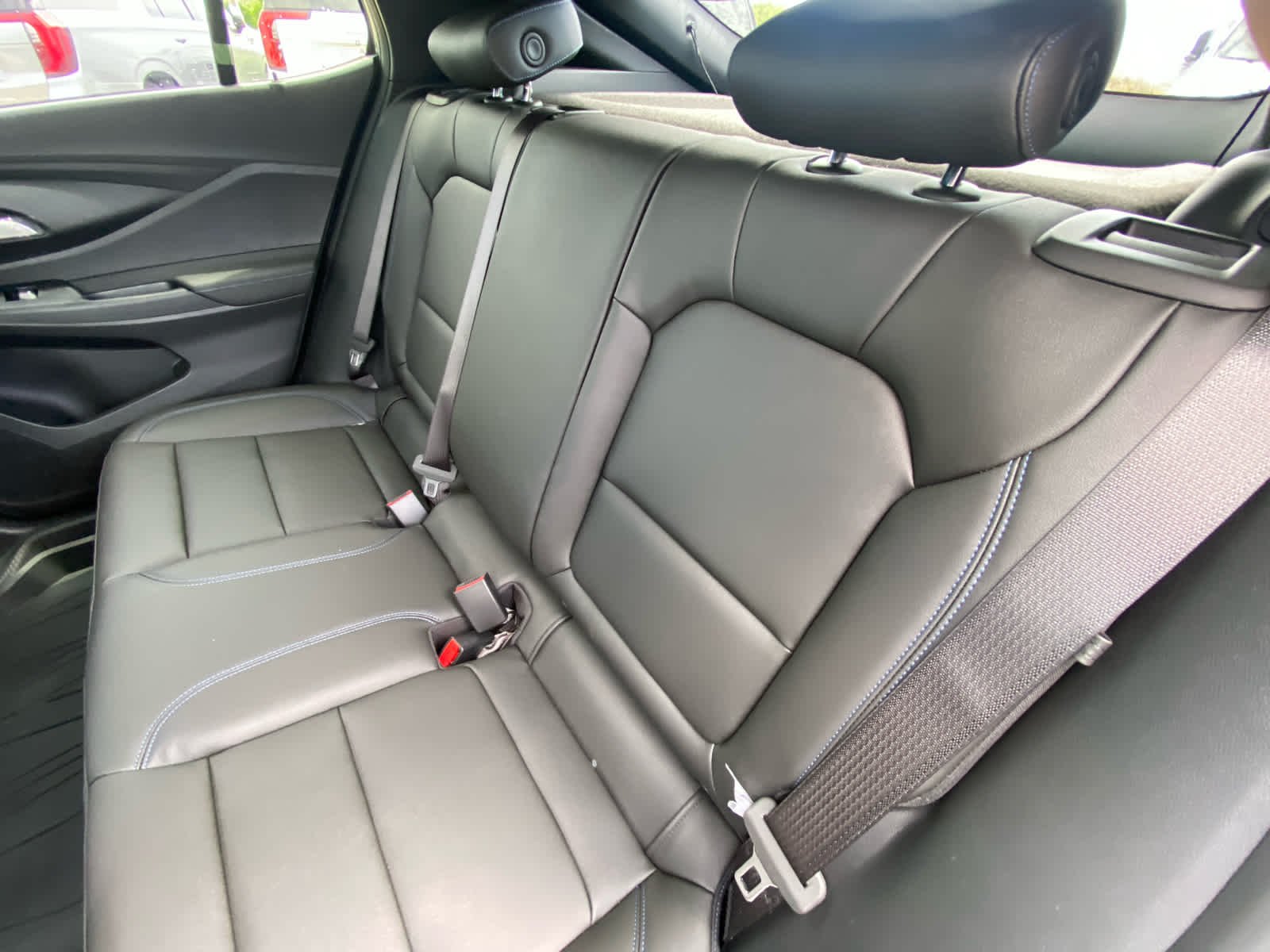 2026 Buick Envista Sport Touring - Photo 24