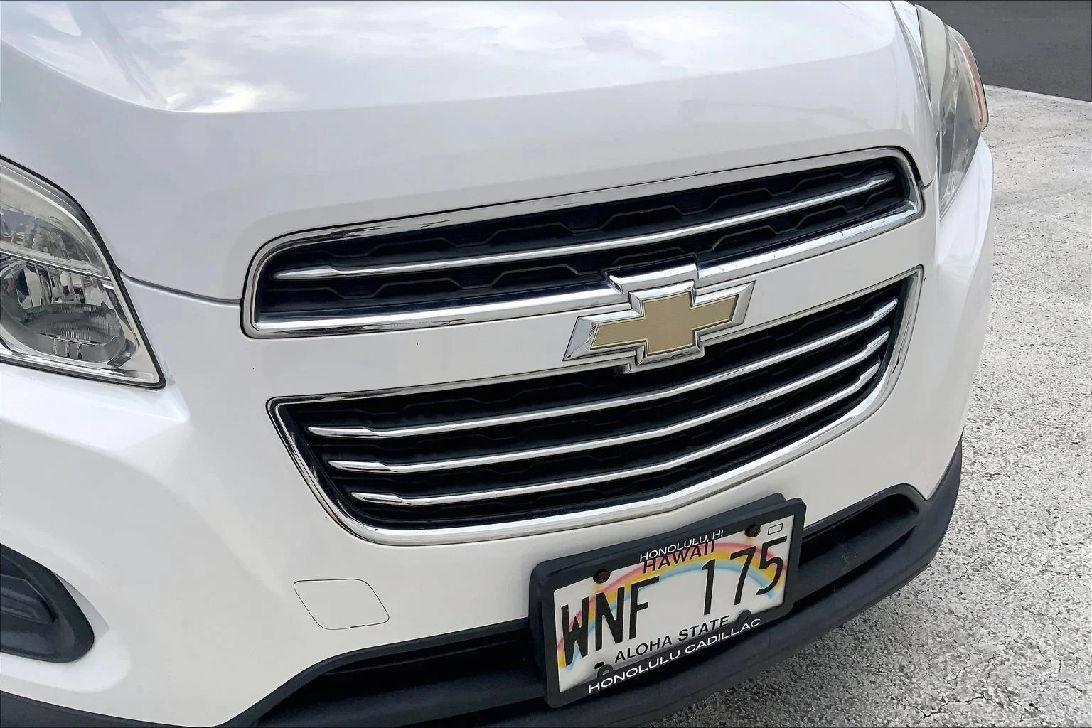 Used 2015 SUMMIT WHITE Chevrolet LS image 33