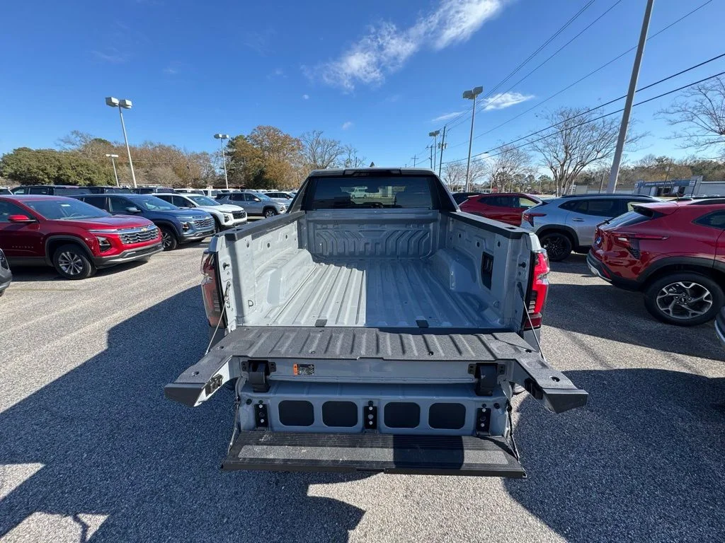New 2026 Slate Gray Metallic Chevrolet LT image 8