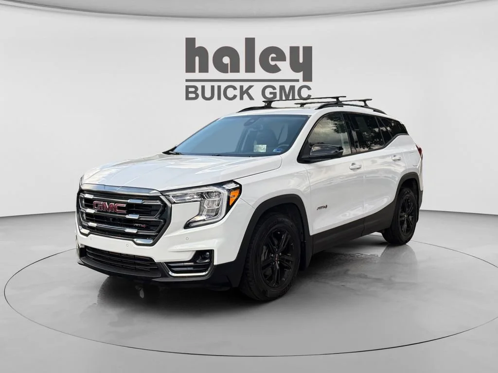 2023 GMC Terrain AT4 AWD's photo