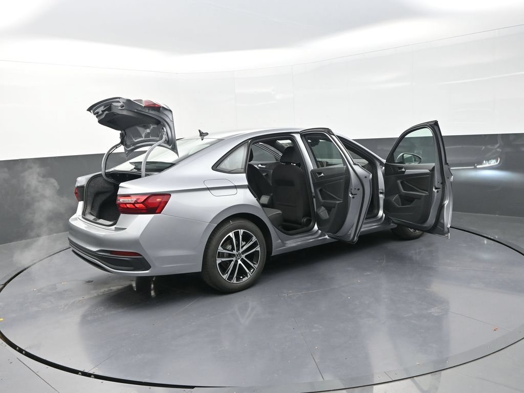 Used 2026  Volkswagen 1.5T Sport image 37