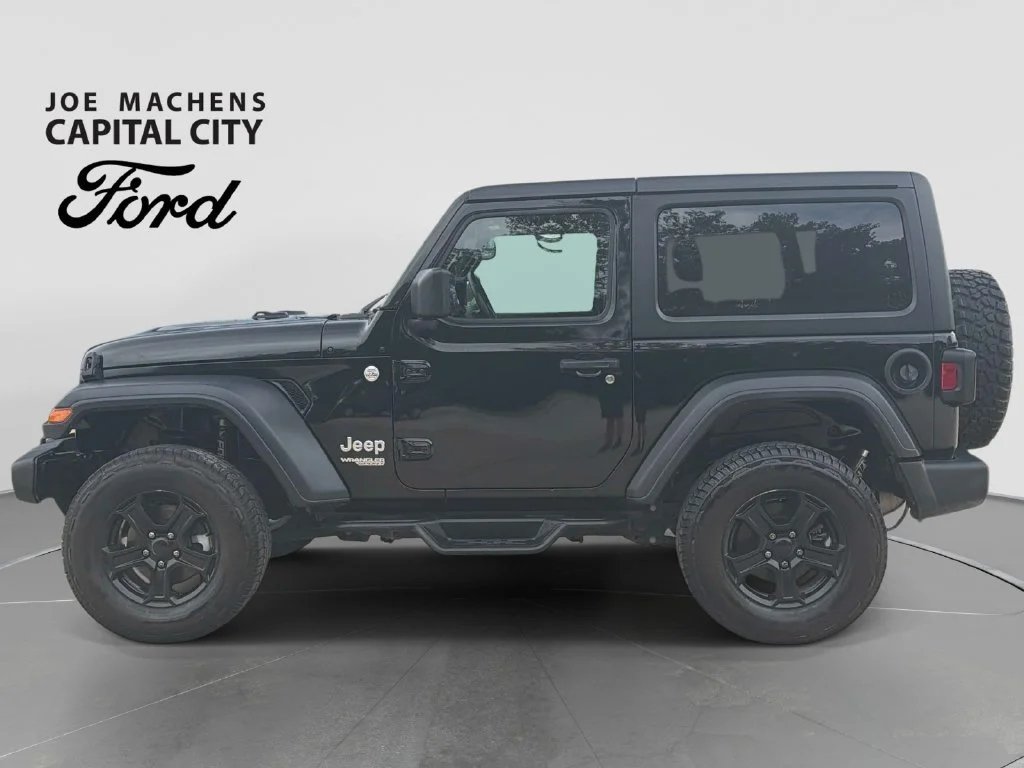 Used 2018 Black Jeep Sport S image 8
