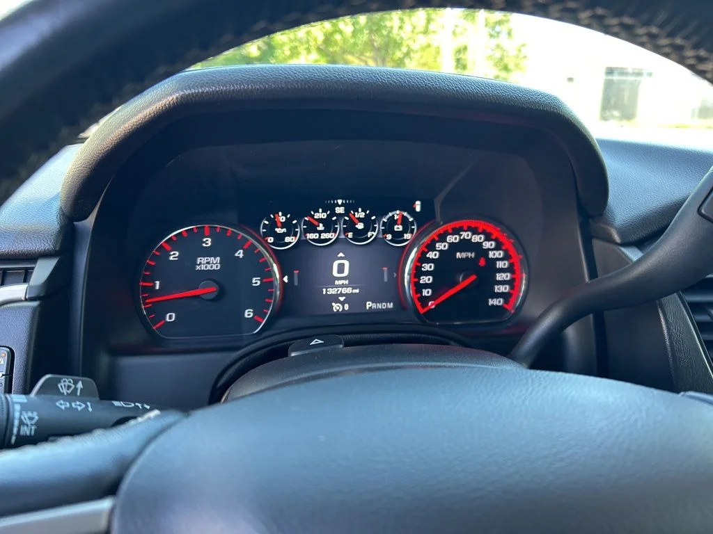 Used 2016 Black GMC Denali image 10