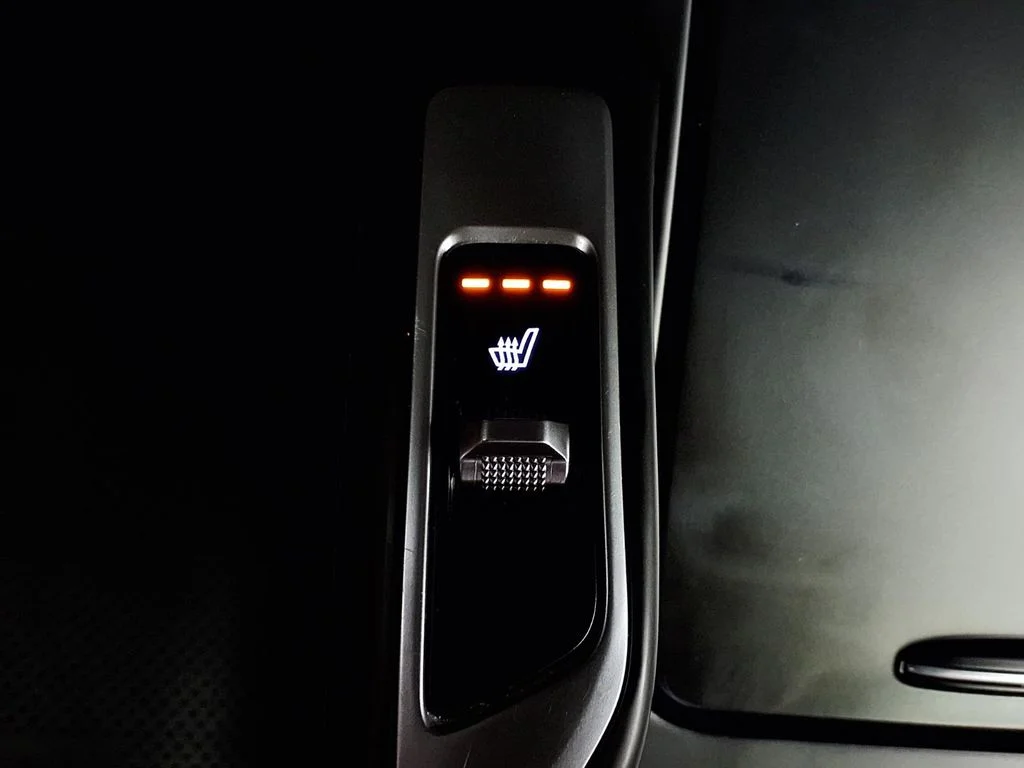 Used 2023 Black Kia X-Line EX image 17
