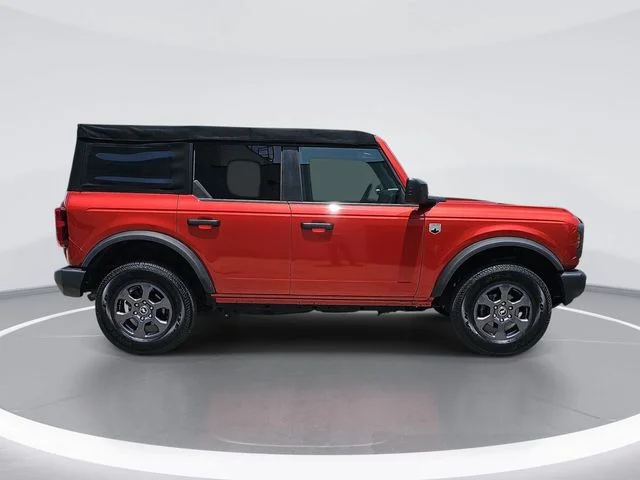 Used 2022 Red Ford Big Bend image 6