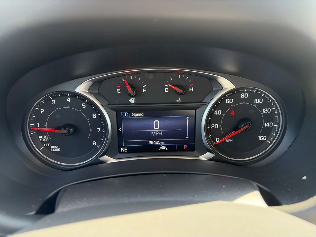 Used 2023 Blue GMC SLE image 17
