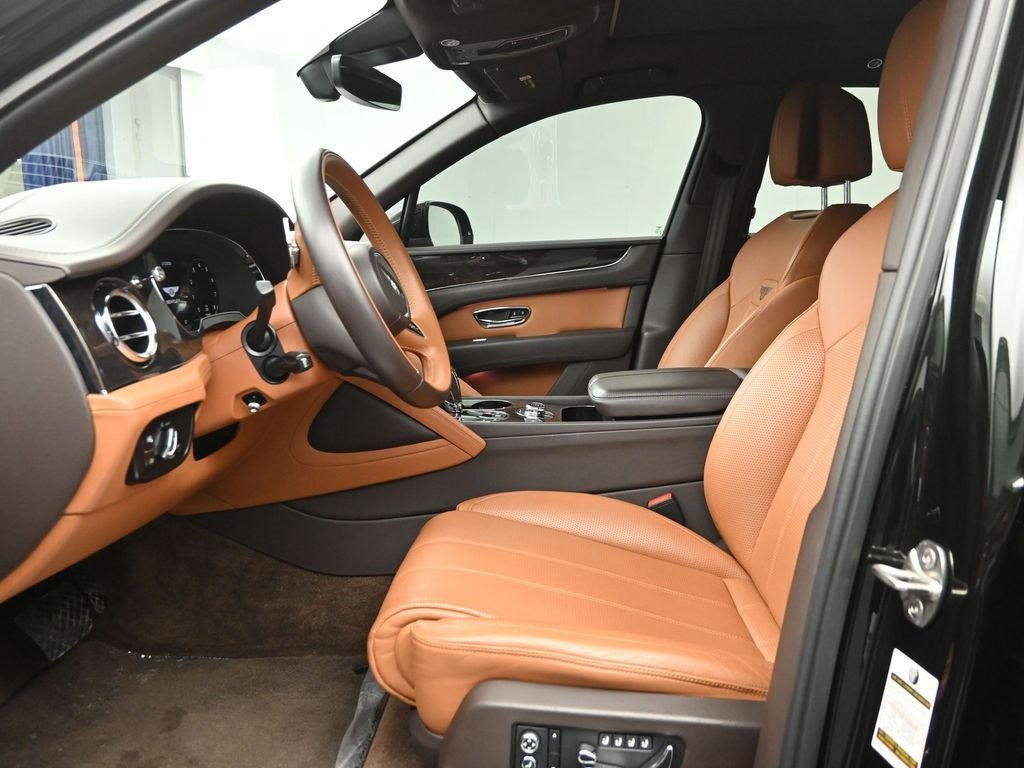 2021 BENTLEY BENTAYGA - Image 8