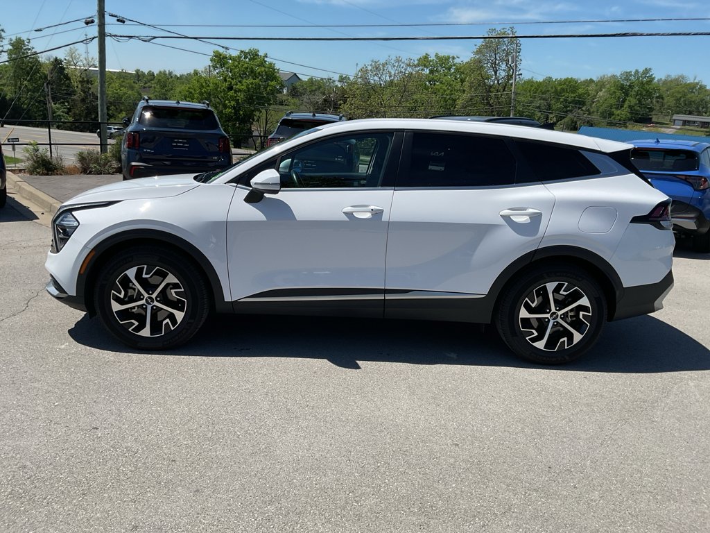 Used 2023 Glacial White Pearl Kia EX image 6