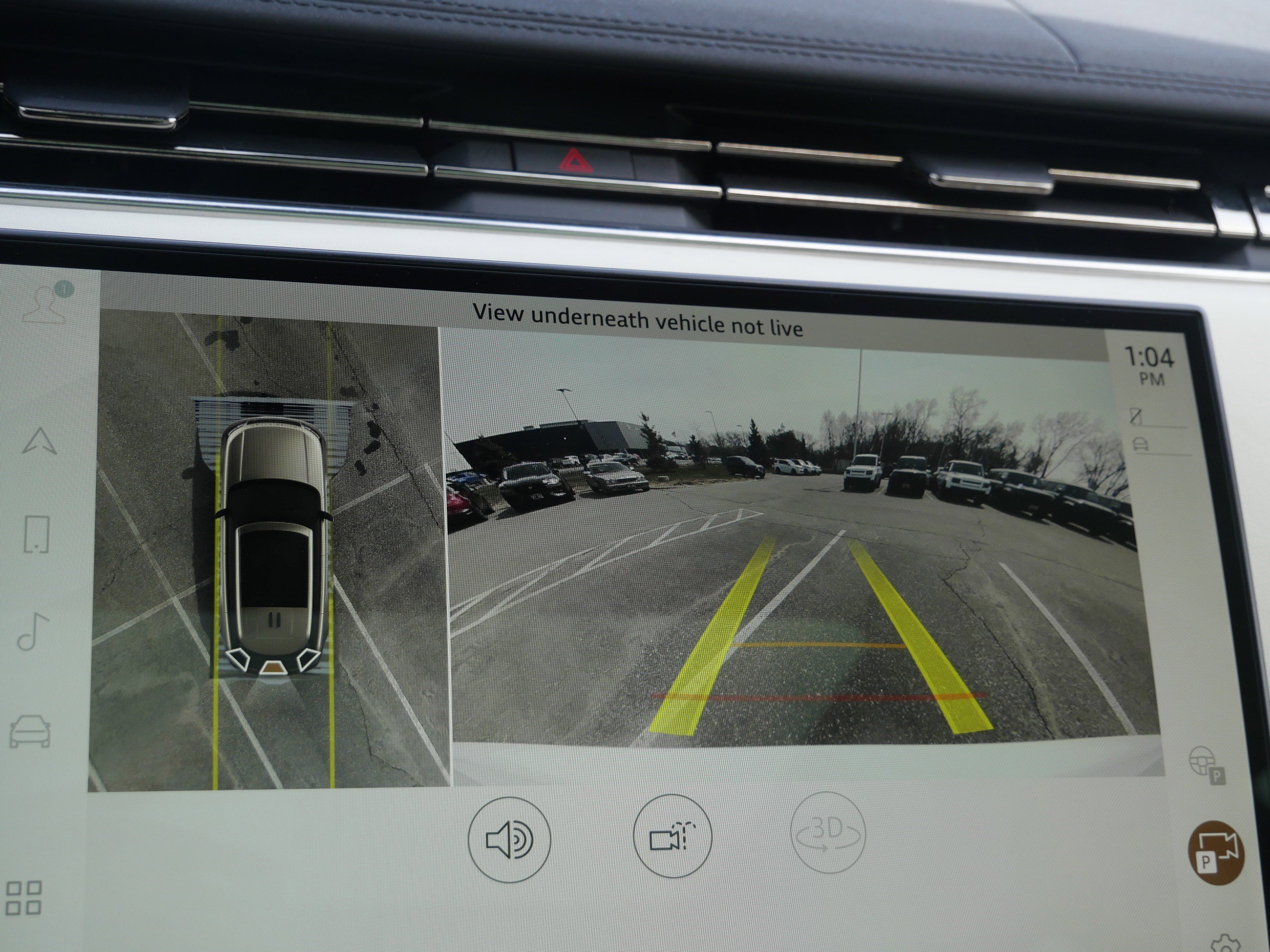 Used 2023 Fuji White Land Rover SE image 33