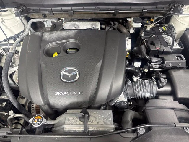 Used 2020 White Mazda Touring image 9