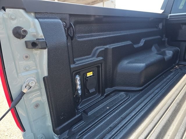 Used 2024 Green Ford XLT image 11