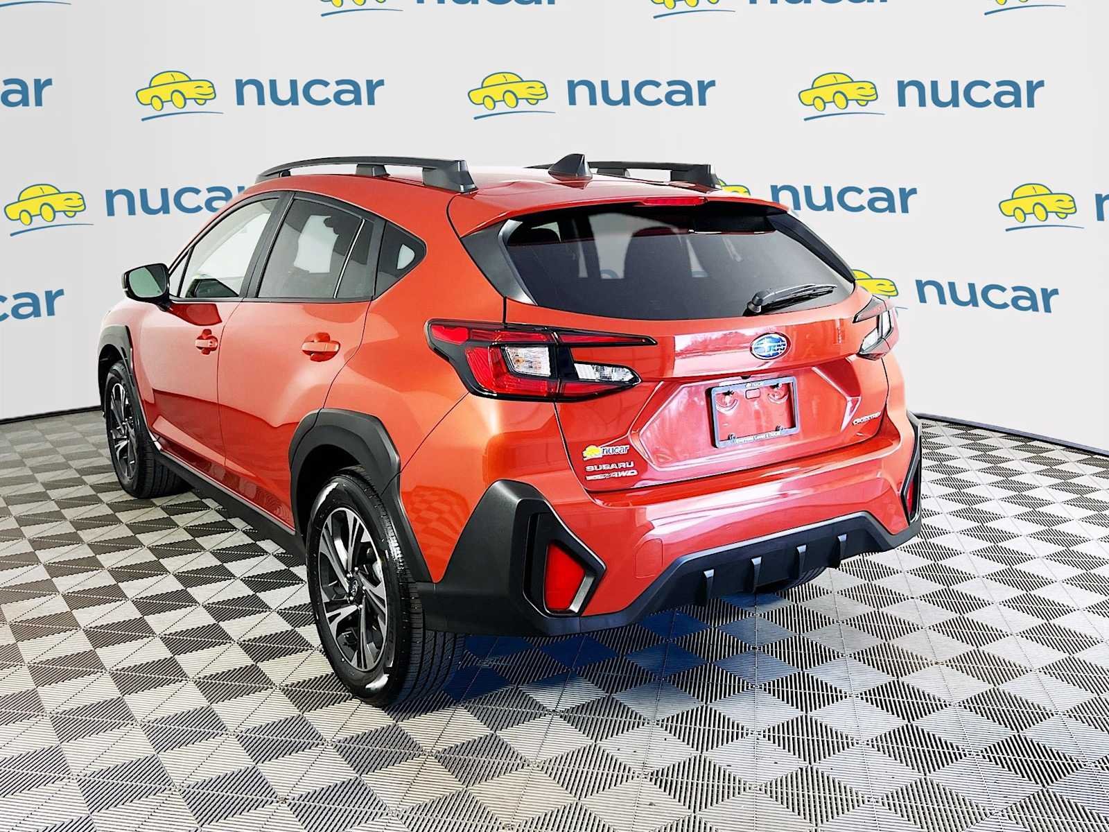 Used 2025 Sun Blaze Pearl Subaru Premium image 5