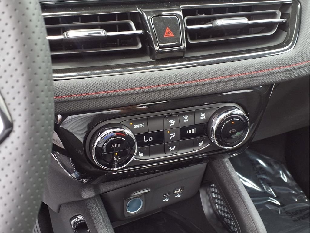New 2026 Mosaic Black Metallic Chevrolet RS image 7