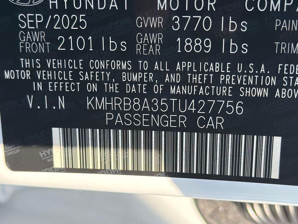New 2026 White Hyundai SE image 31