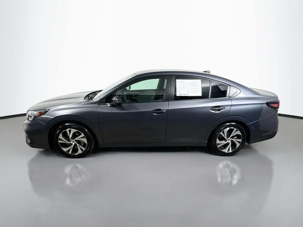 Used 2024 Magnetite Gray Metallic Subaru Premium image 4