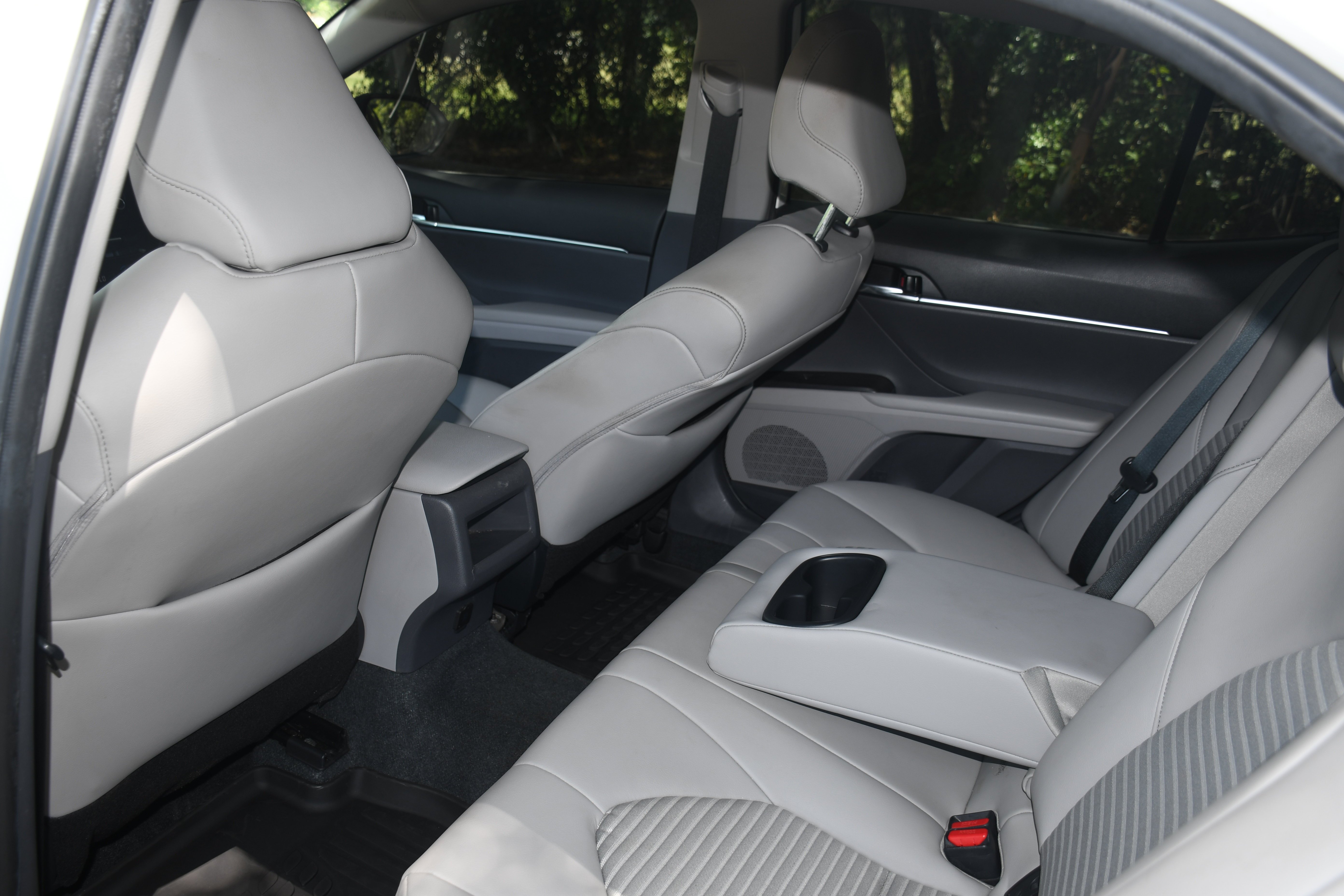 Used 2024 White Toyota SE image 14
