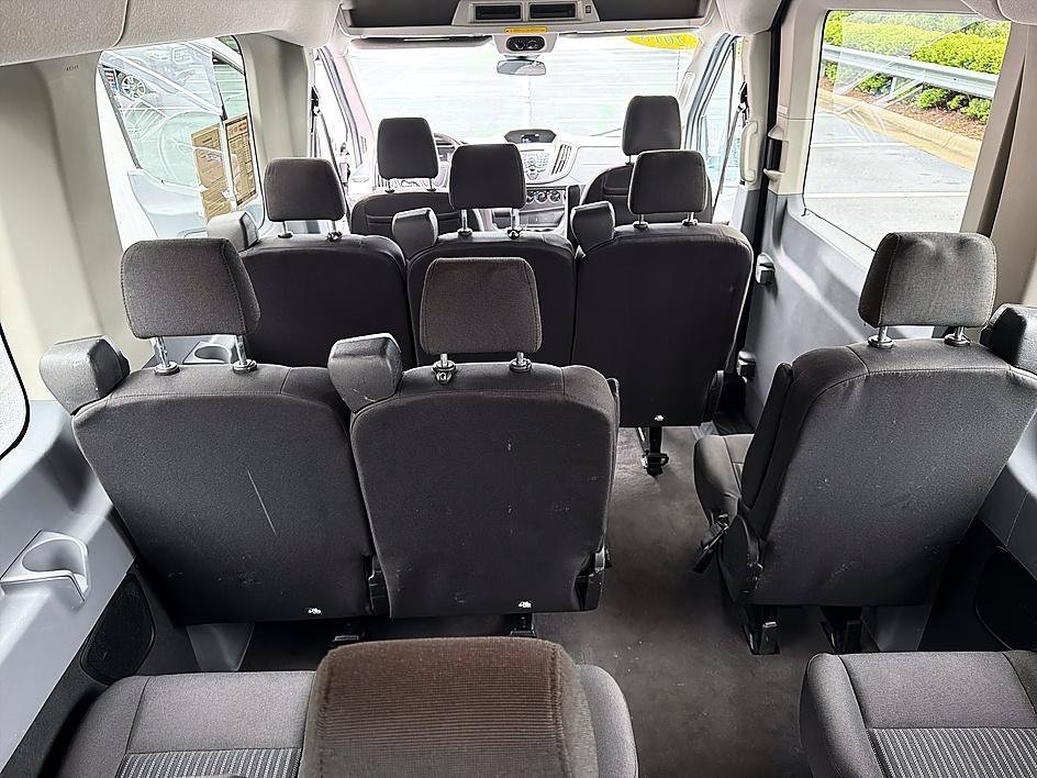 Used 2018 Oxford White Ford XLT image 18