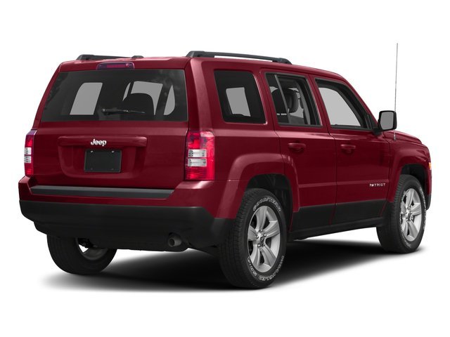 Used 2017 Granite Crystal Metallic Clearcoat Jeep Sport image 5
