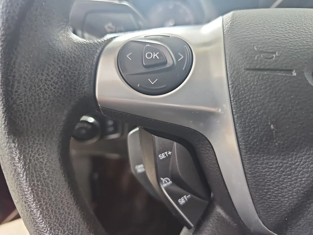 Used 2014 Red Ford SE image 21
