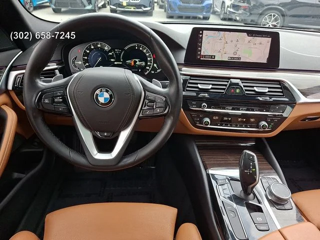 Used 2019 Black Sapphire Metallic BMW 530e xDrive iPerformance image 11
