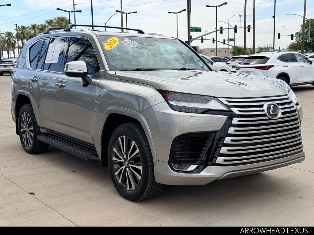 Used 2024 Silver Lexus 600 Premium image 8