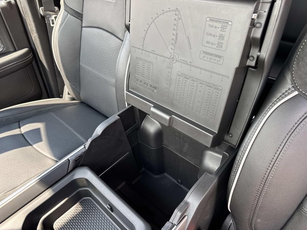 2026 RAM 2500 Laramie - Photo 50