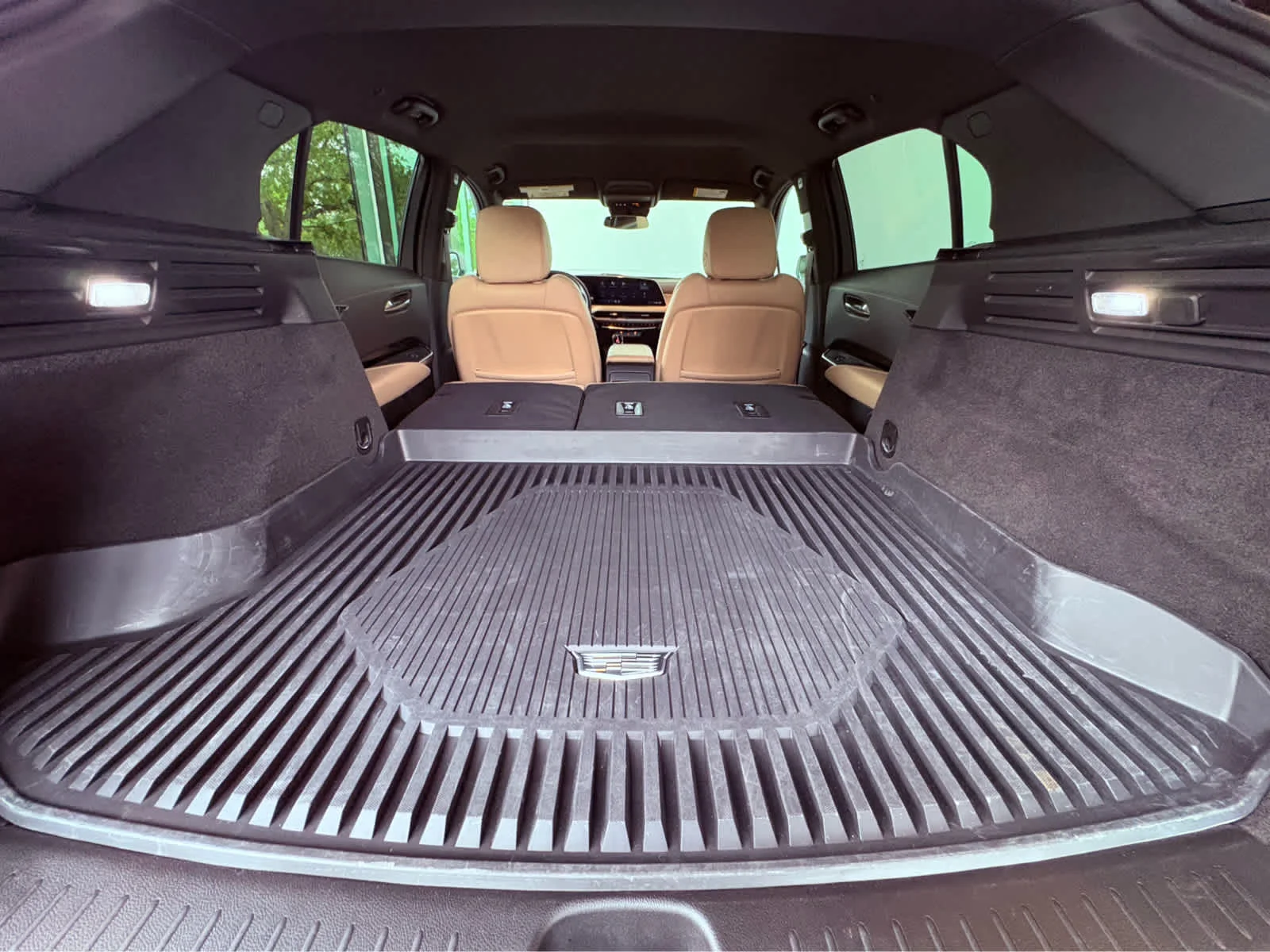 2024 Cadillac XT4 Luxury - Photo 34