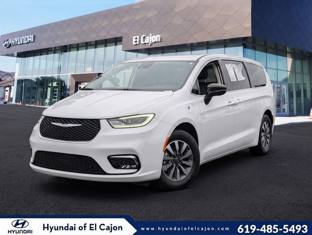 2024 Chrysler Pacifica