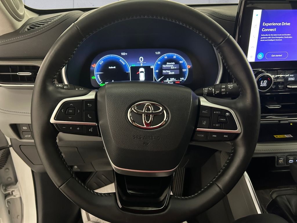 Used 2023 Beige Toyota Limited image 9