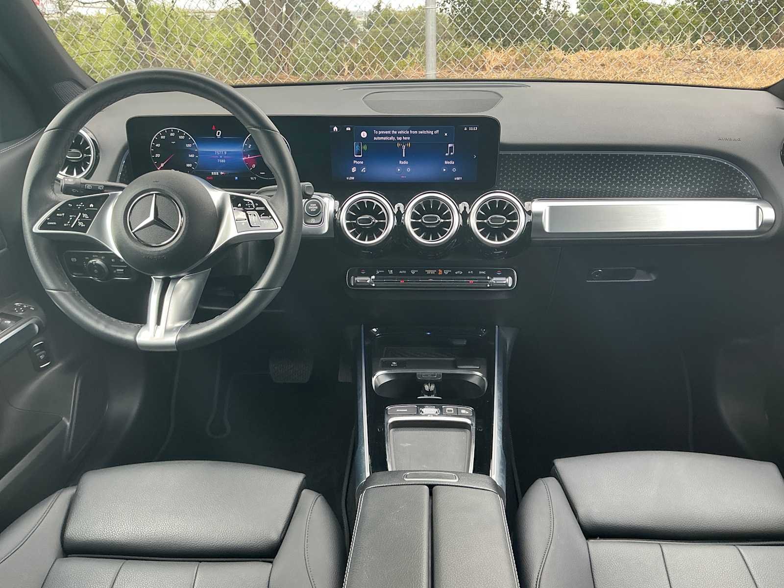 Used 2026 Night Black Mercedes-Benz GLB 250 image 20