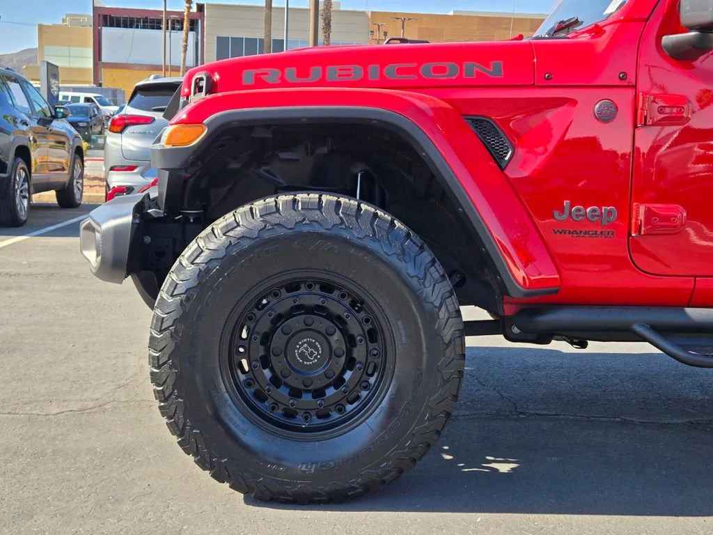 Used 2020 Firecracker Red C Jeep Rubicon image 9