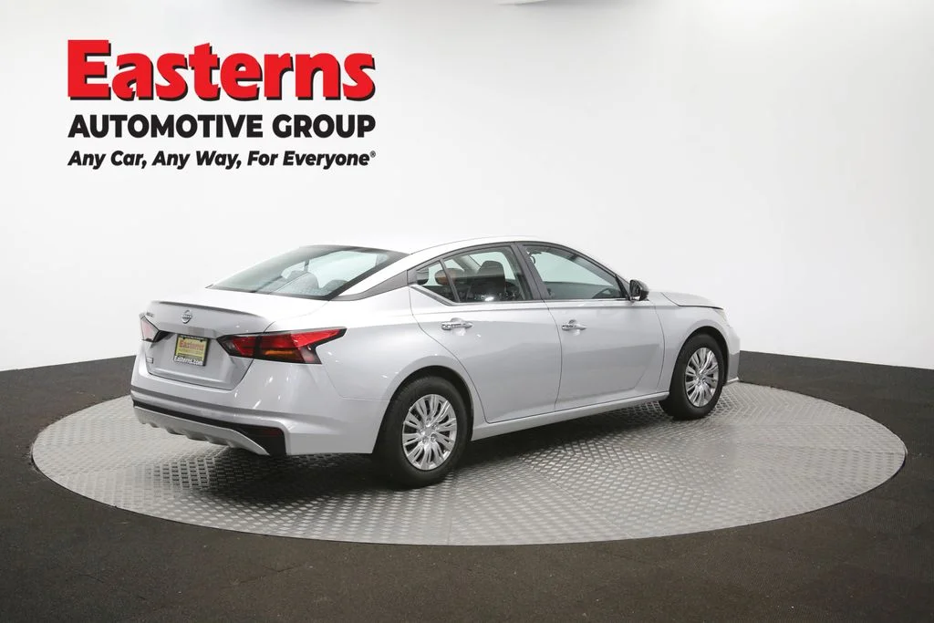 Used 2024 Silver Nissan 2.5 S image 40