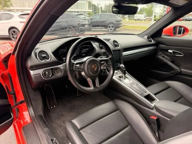 Used 2018 Lava Orange Porsche S image 14