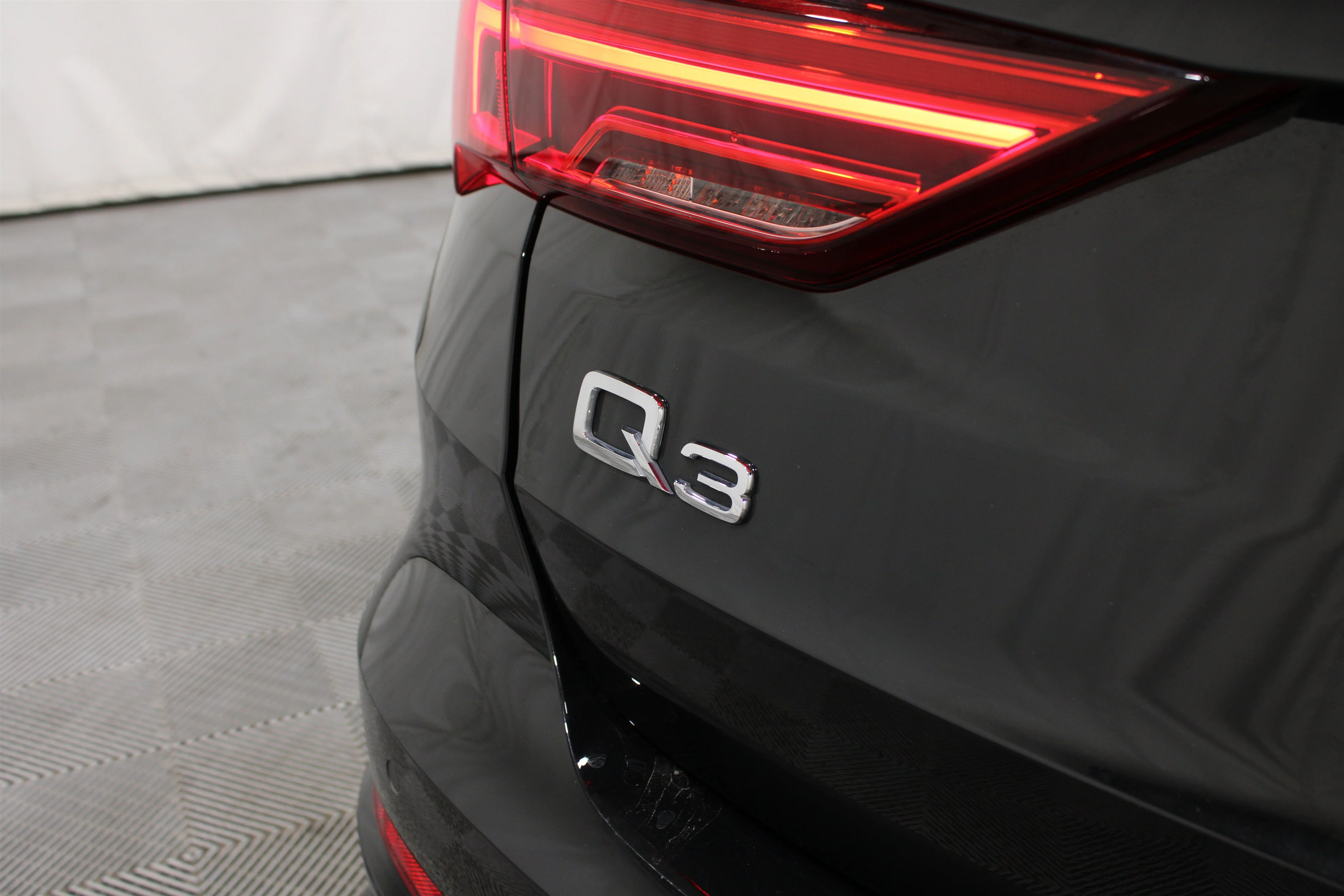 2024 Audi Q3 S Line Premium Plus - Photo 30