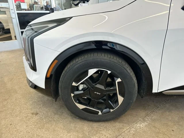 Used 2026 White Kia SX image 21