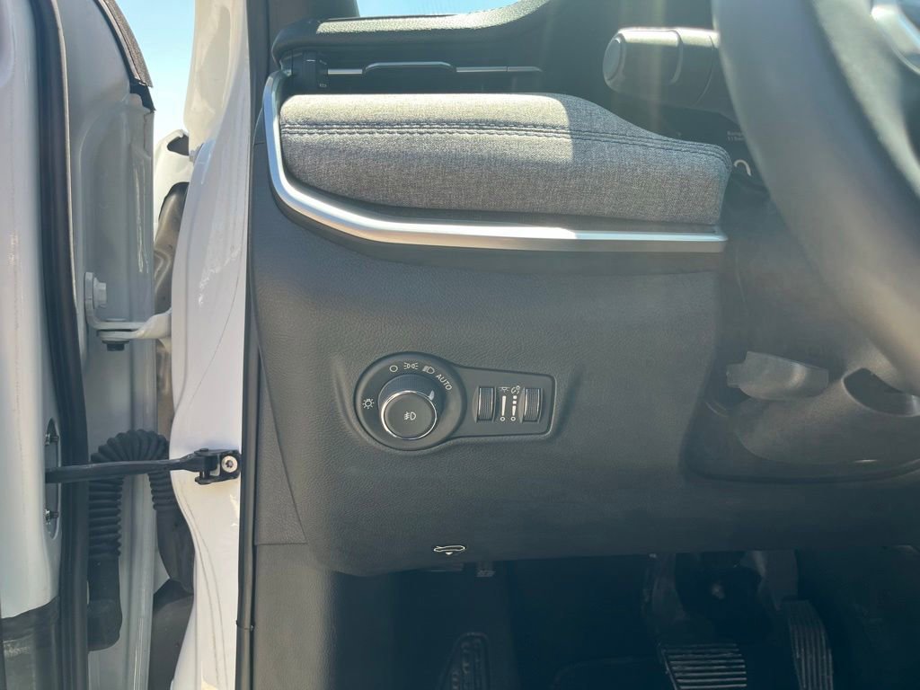 2024 Jeep Compass Latitude - Photo 22