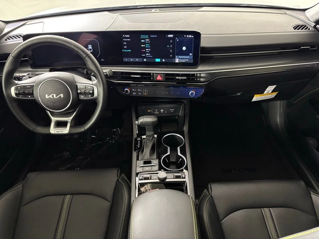 New 2026 Steel Matte Gray Kia GT image 33
