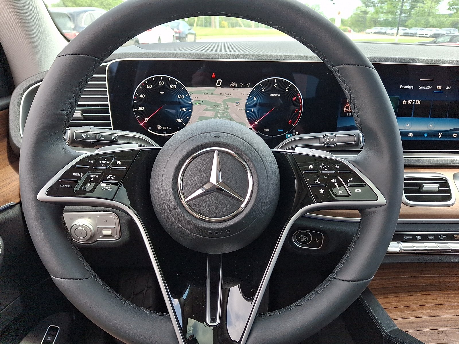New 2026 Black Mercedes-Benz GLE 450 image 18