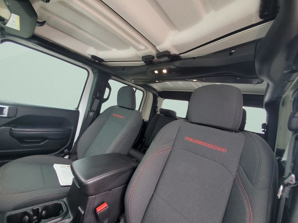 Used 2024 White Jeep Rubicon image 17