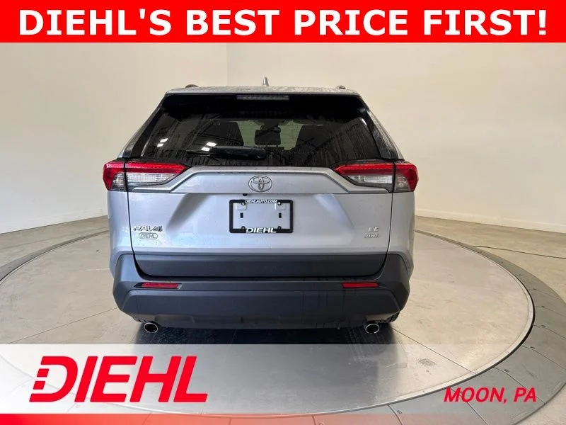 Used 2019 Silver Toyota LE image 6