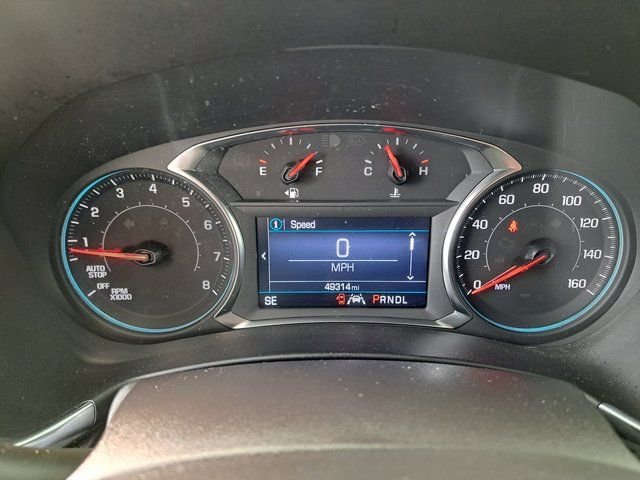 Used 2024 White Chevrolet LT image 10