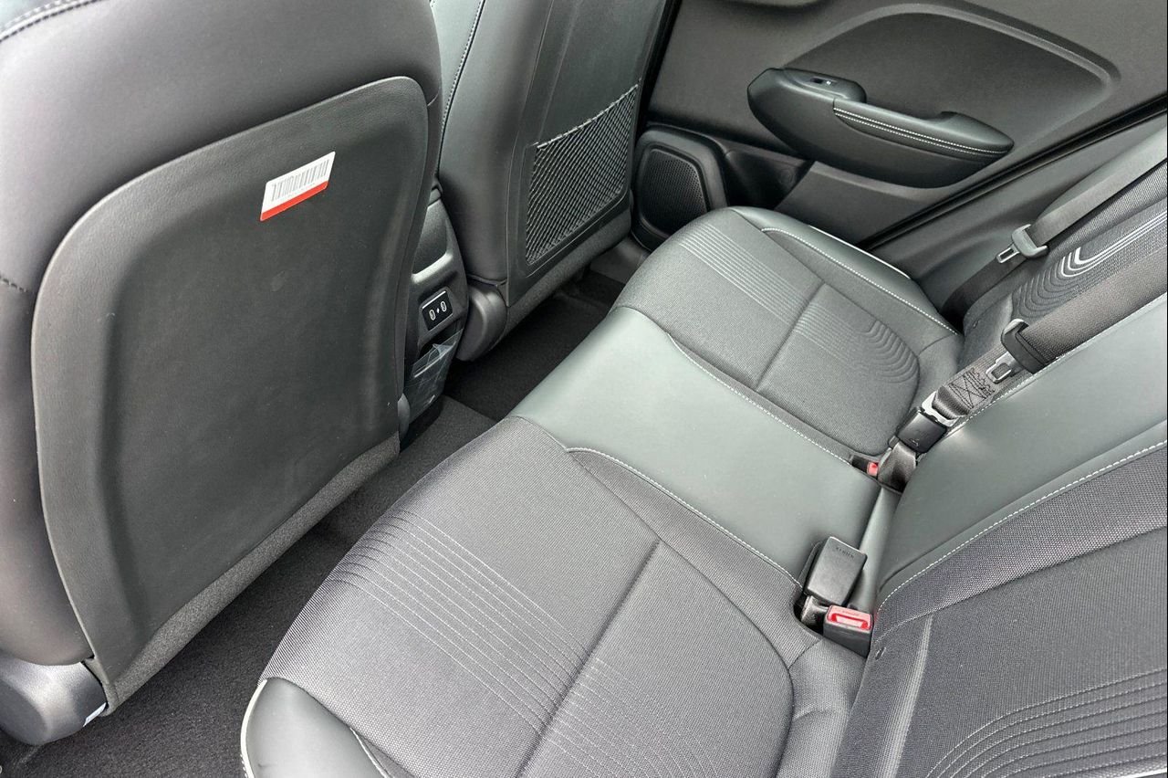 New 2026 Gray Hyundai SEL w/Two-Tone Roof image 11