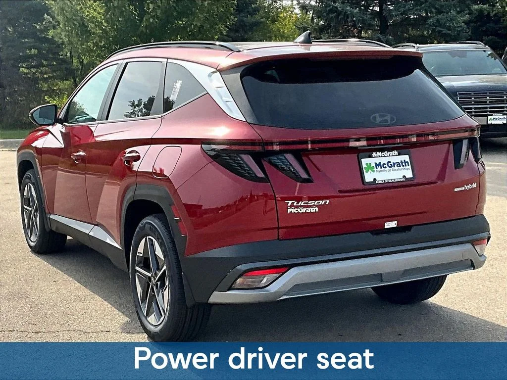 New 2025 Red Hyundai SEL Convenience image 3