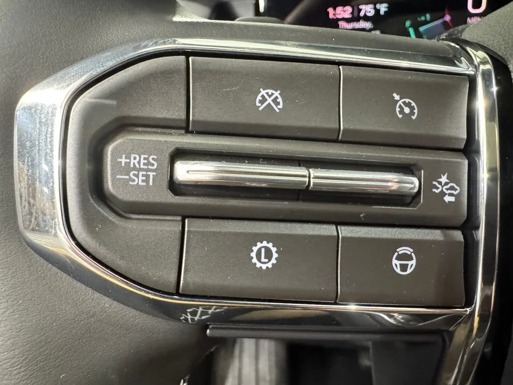2027 GMC Acadia Denali Ultimate - Photo 19