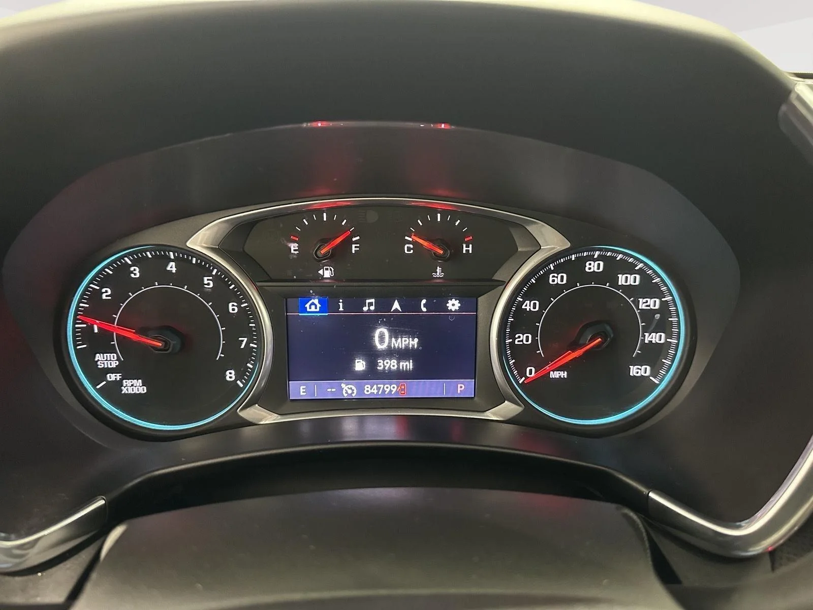 Used 2021 SUMMIT WHITE Chevrolet Premier image 9