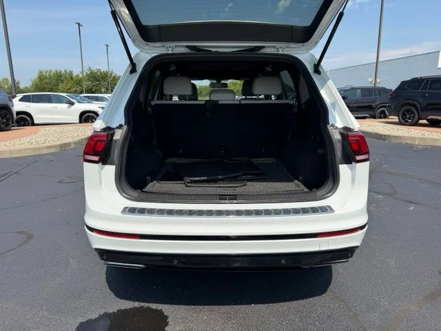 Used 2020 White Volkswagen 2.0T SE R-Line Black image 7