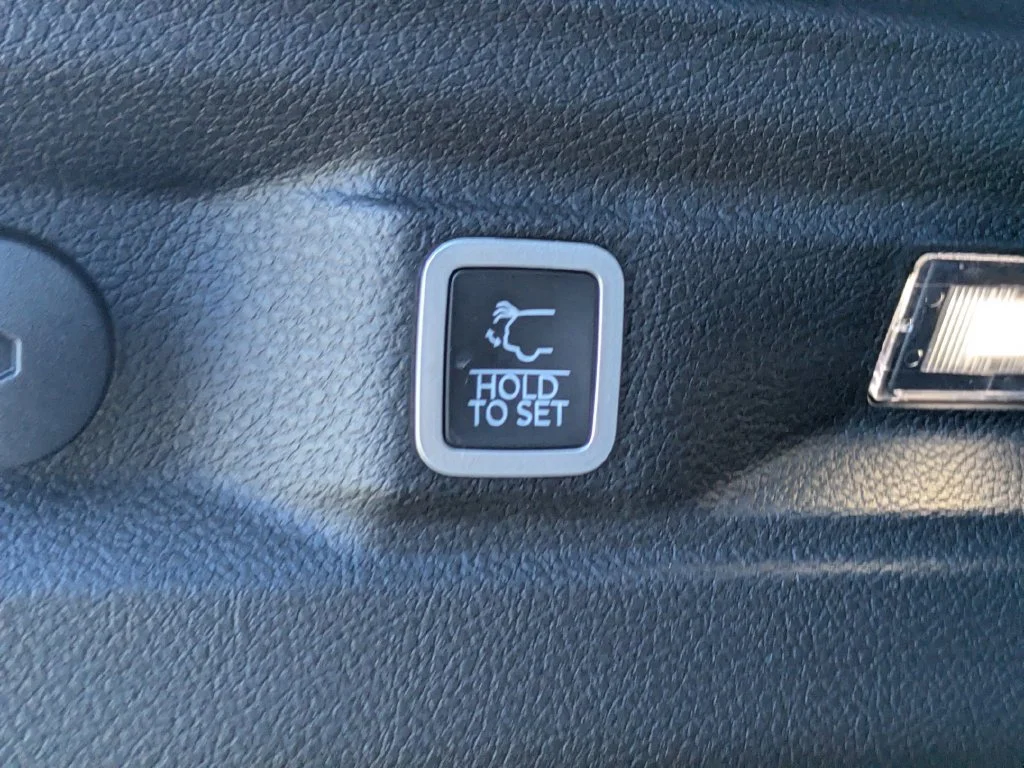 New 2027 Gray Jeep  image 14