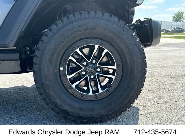 New 2026 Granite Crystal Metallic Clearcoat Jeep Willys image 10
