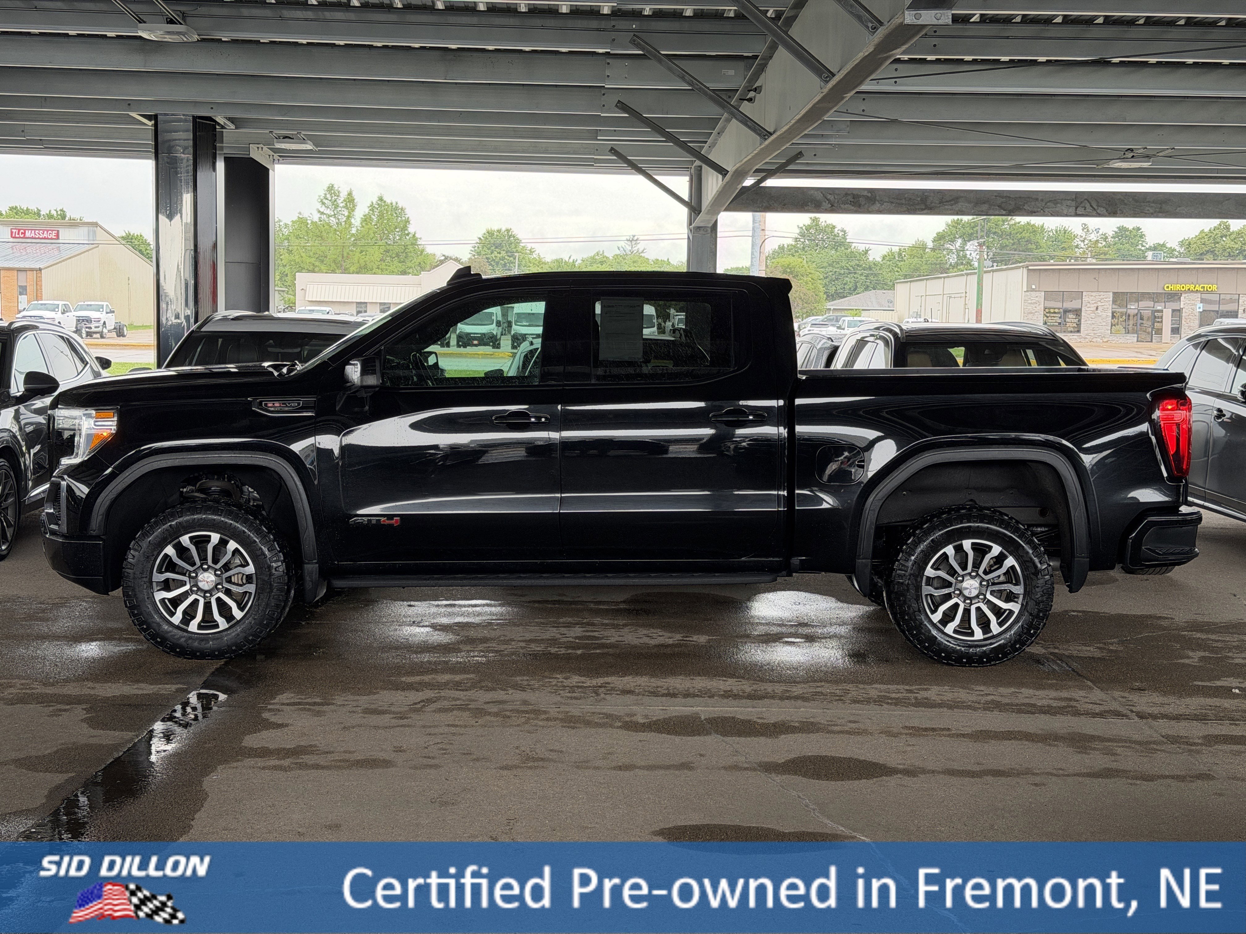 Used 2021 Onyx Black GMC AT4 image 7
