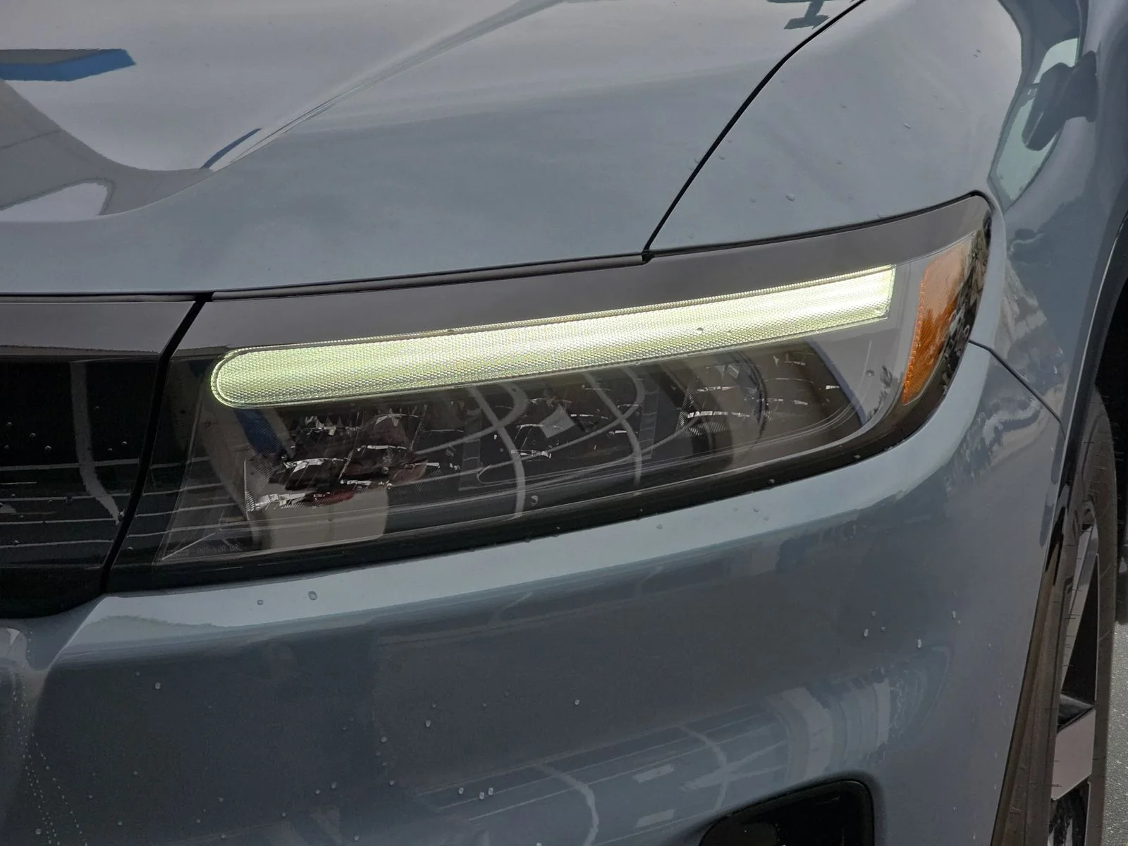 New 2026 Sonic Gray Pearl Honda Touring image 30